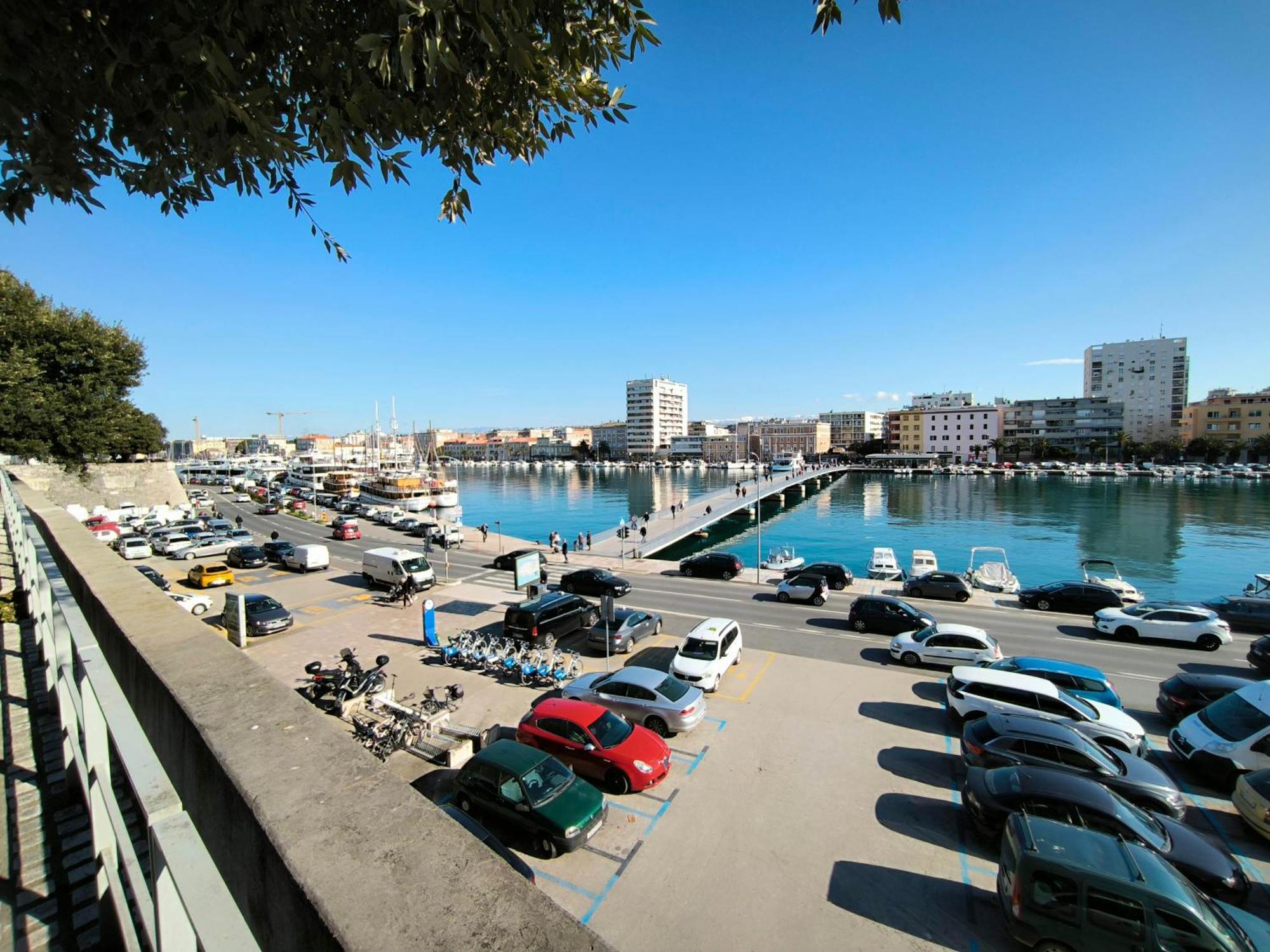 Holiday Home Anima Mea, Zara Esterno foto